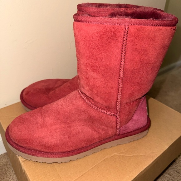 UGG Classic Short Raspberry Boots - Picture 2 of 4